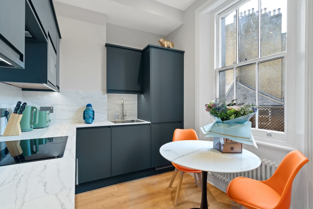 Property photo 2 of 15 Picture No. 48