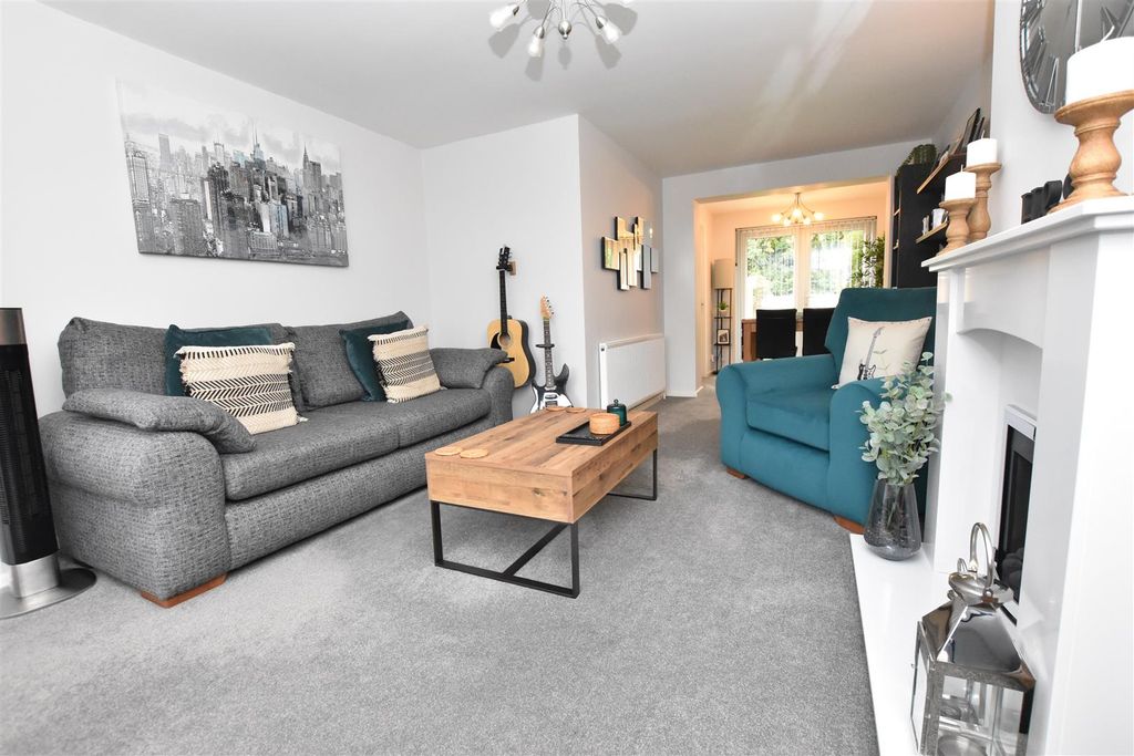 Property photo 3 of 16 Living Room Area