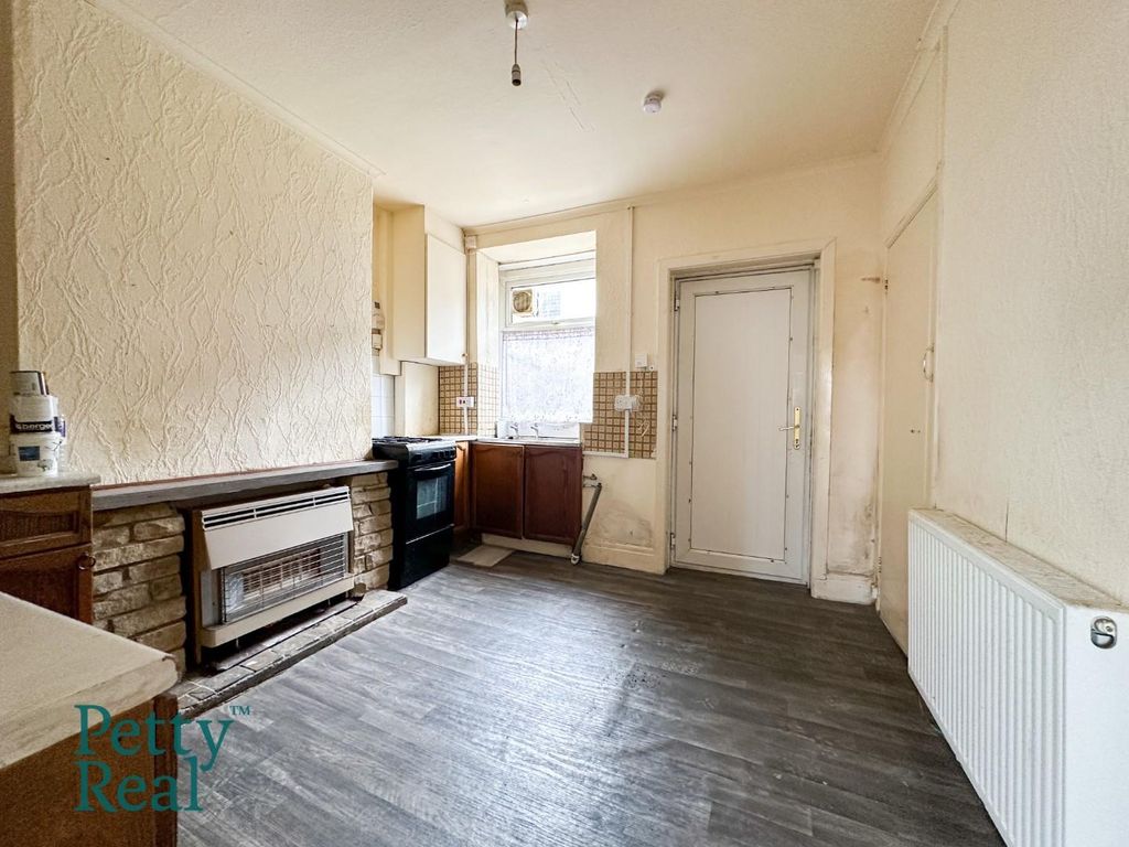 Property photo 2 of 9 24Dbc7Ab-03D6-4943-85Ae-4A59Ab576E1A.Jpeg