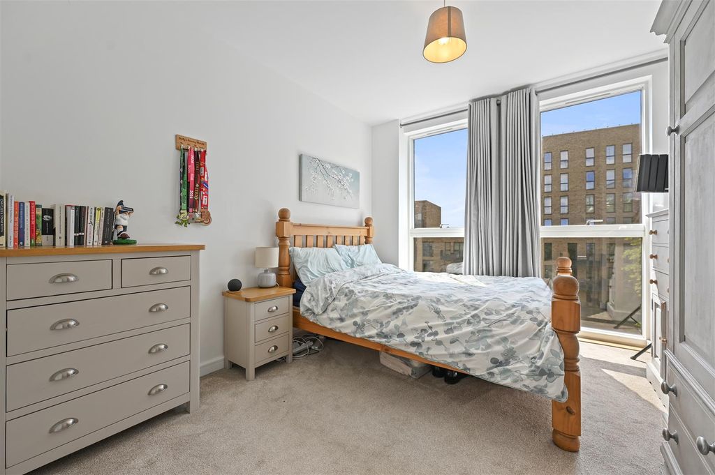 Property photo 3 of 12 Ar - Dickinson Court3.Jpg