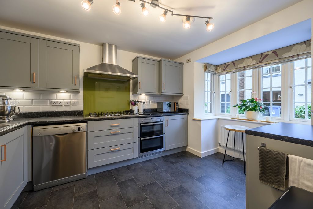 Property photo 2 of 22 Dsc_5819-Hdr