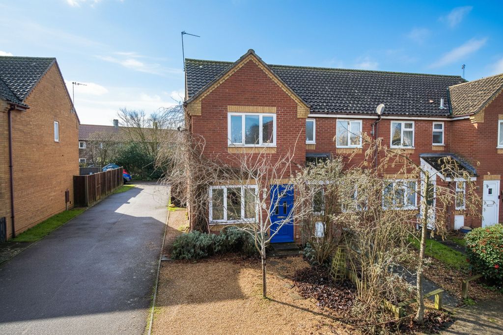 Property photo 1 of 16