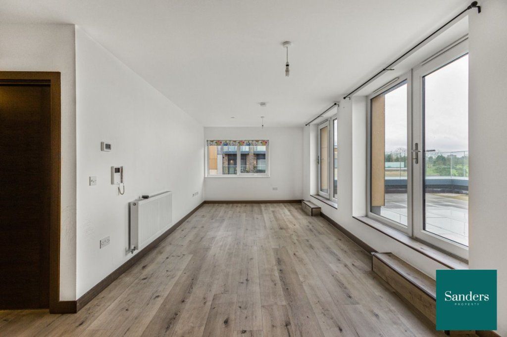 Property photo 2 of 24