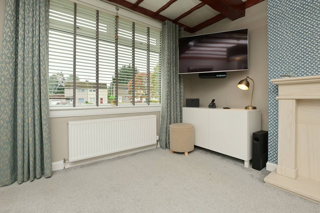 Property photo 3 of 25