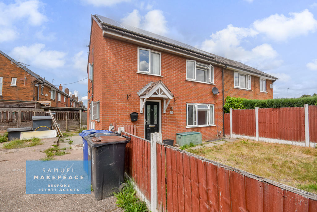 Property photo 1 of 22 Spacious Three Bedroom Semi-Detached Property With No Upward Chain