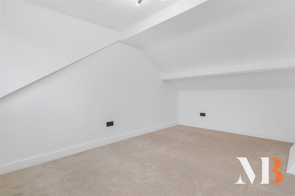 Property photo 1 of 41 Shackleton-1 (1).Jpg