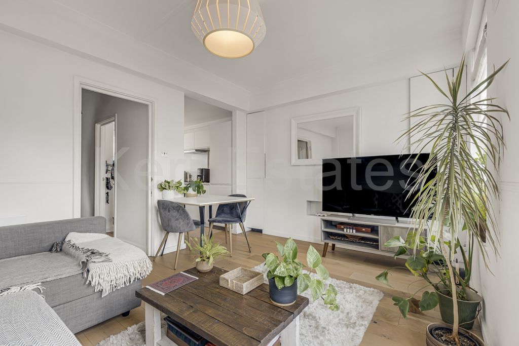 Property photo 2 of 14 Photo 3