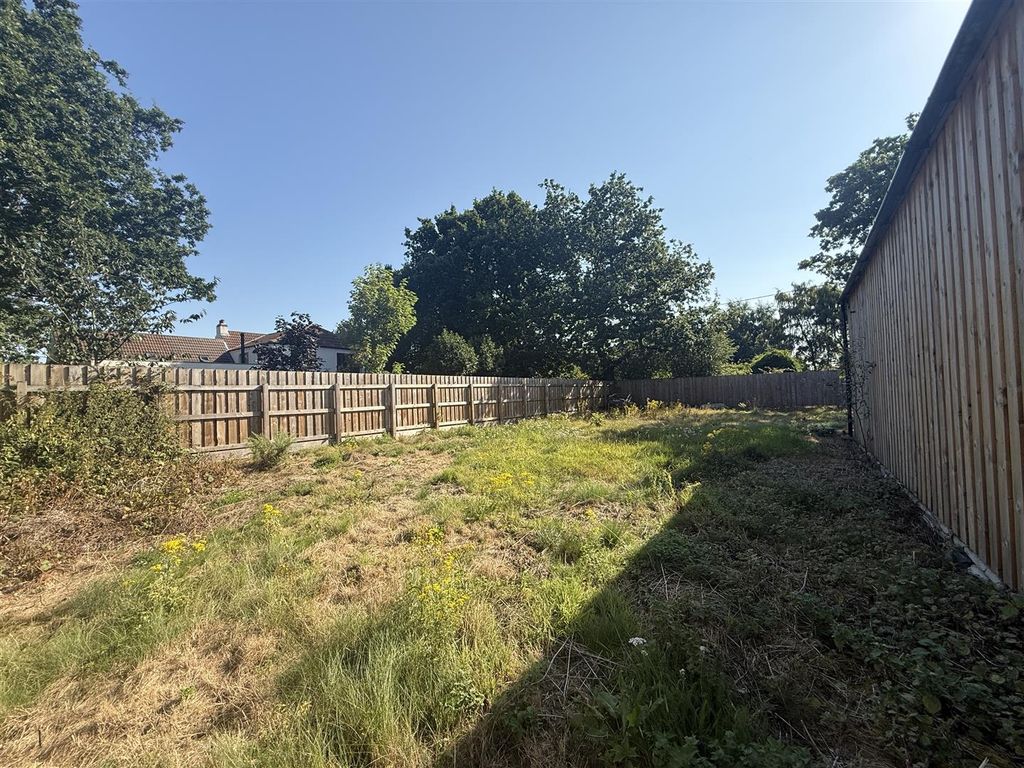 Property photo 2 of 8 Img_8451.Jpg