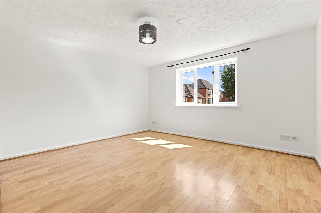 Property photo 1 of 13 Picture No. 10