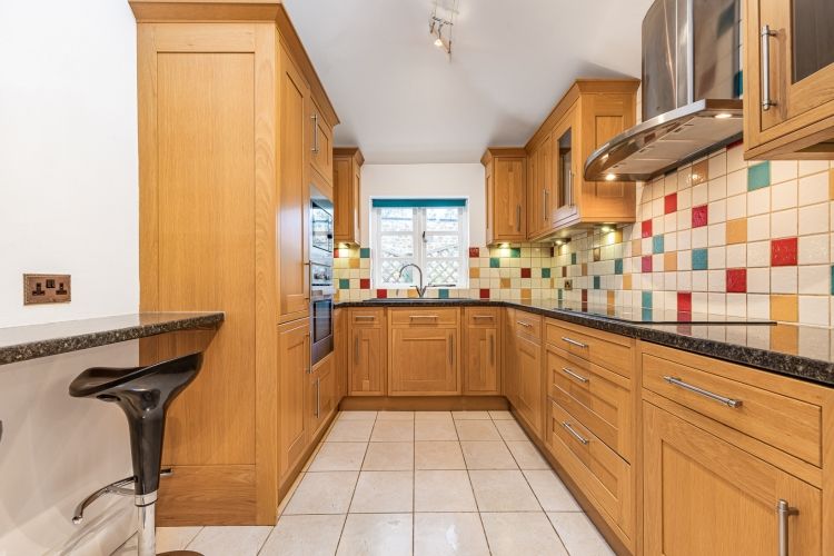 Property photo 3 of 10 308518