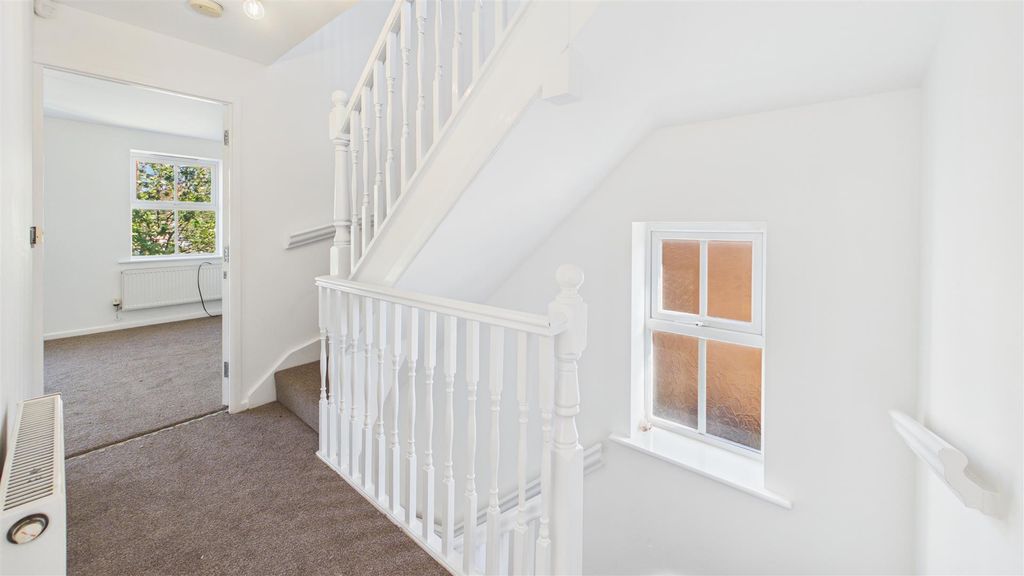 Additional image 9 of 4 bed town house for saleLarch Gardens, Bilston, West Midlands WV14