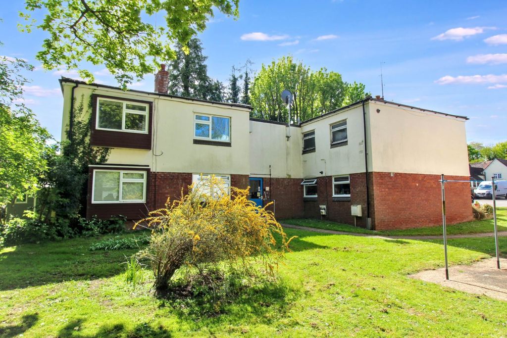 Property photo 1 of 9