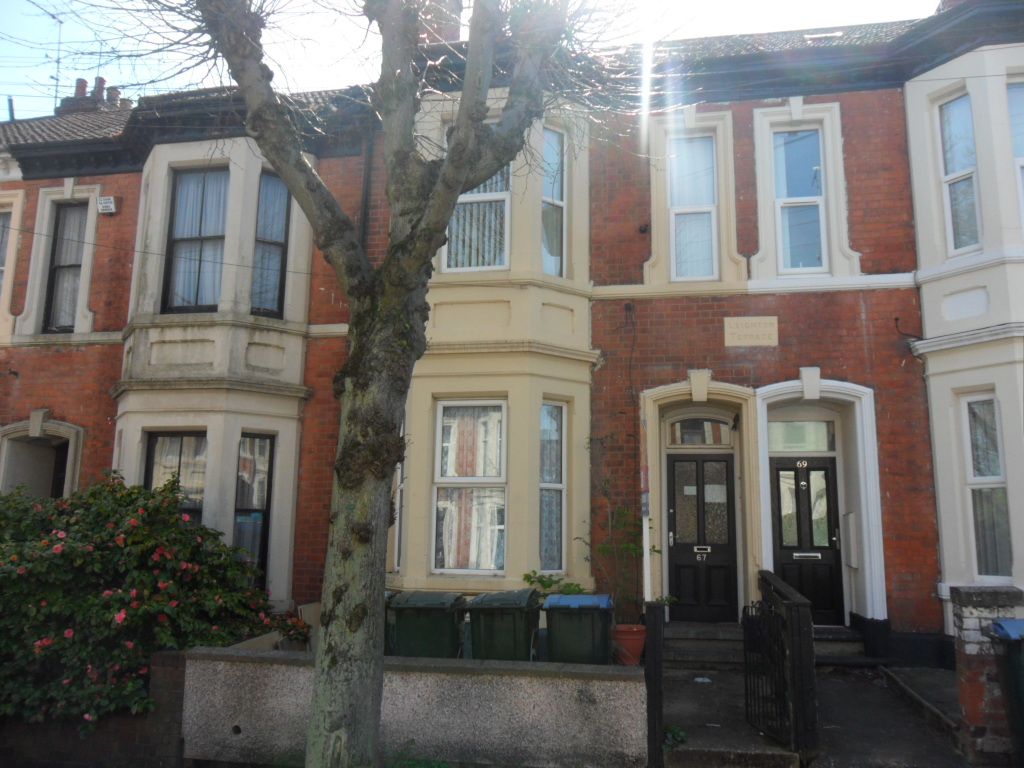 Property photo 1 of 4