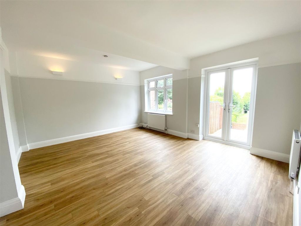 Property photo 2 of 14 Img_1652.Jpg