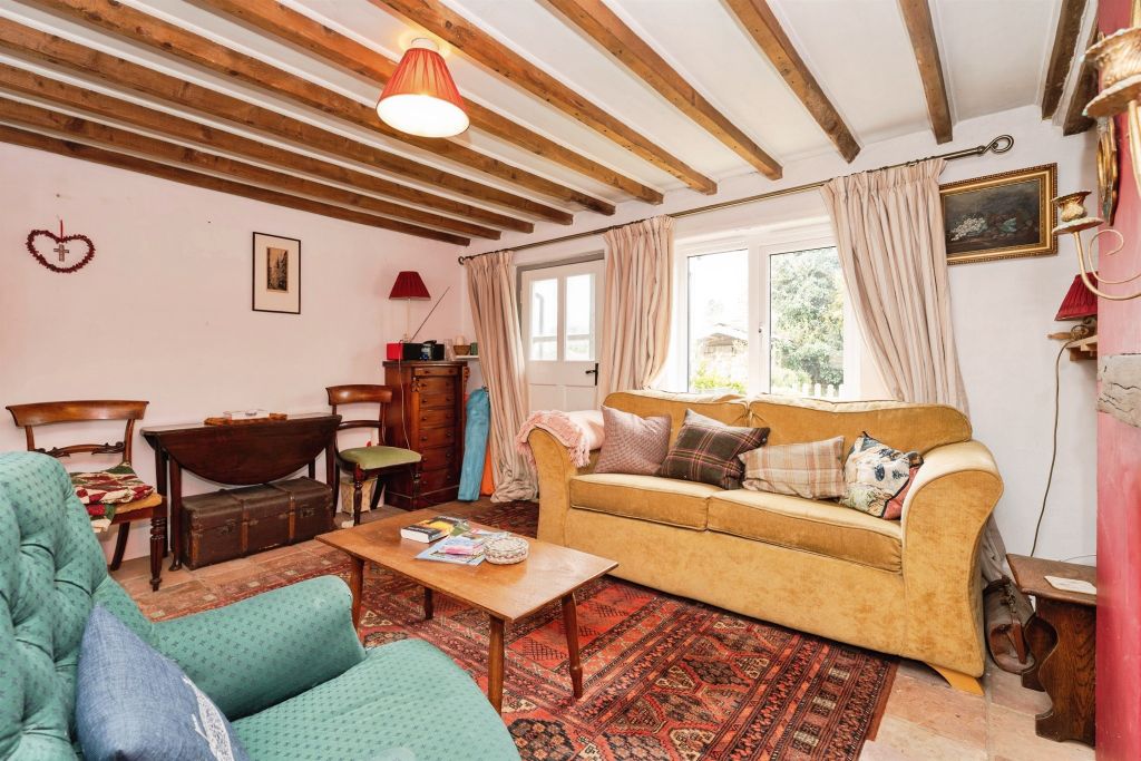 Property photo 3 of 17