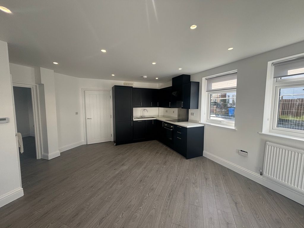 Property photo 1 of 10 Img_7964