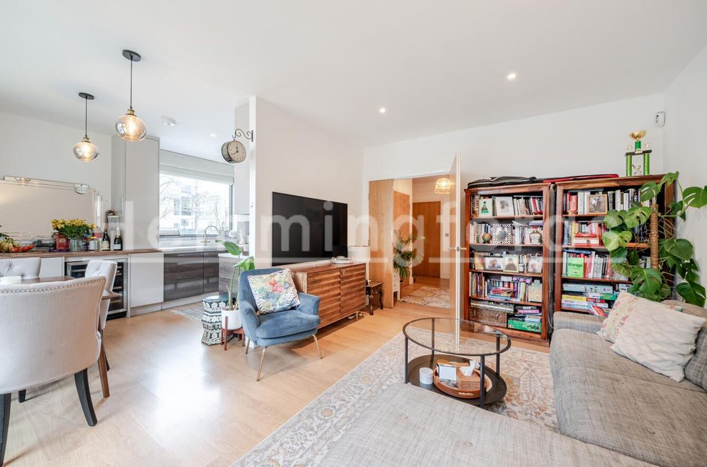 Property photo 1 of 20 Dae9d1Ab-07Bf-4651-9F5c-d791Be59c9Cb.Jpg