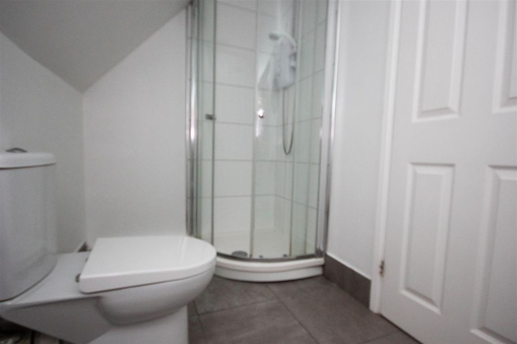 Additional image 11 of 3 bed flat for saleNN29, High Street, Irchester, Wellingborough