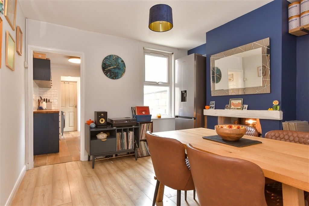 Property photo 3 of 10 Dining Room