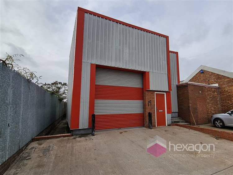 Property photo 1 of 2