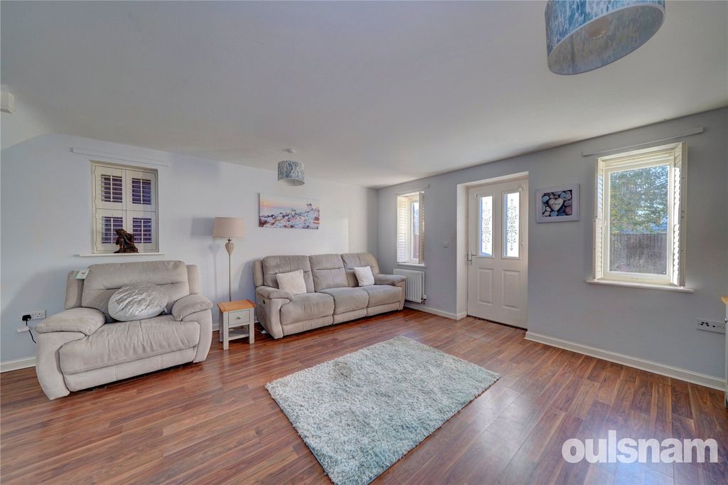 Property photo 3 of 17 Picture No. 06