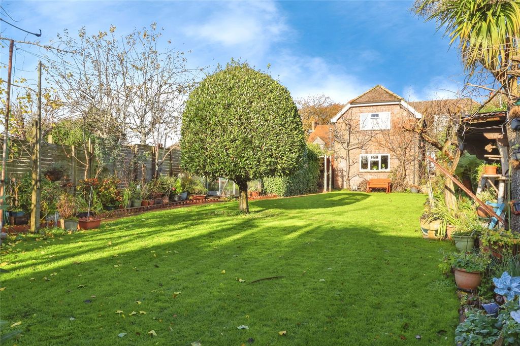 Property photo 3 of 29 Picture No. 30