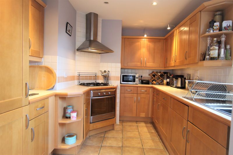 Property photo 3 of 10 Photo 3