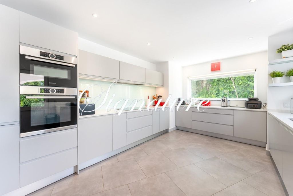 Property photo 3 of 20 <Alttext/>