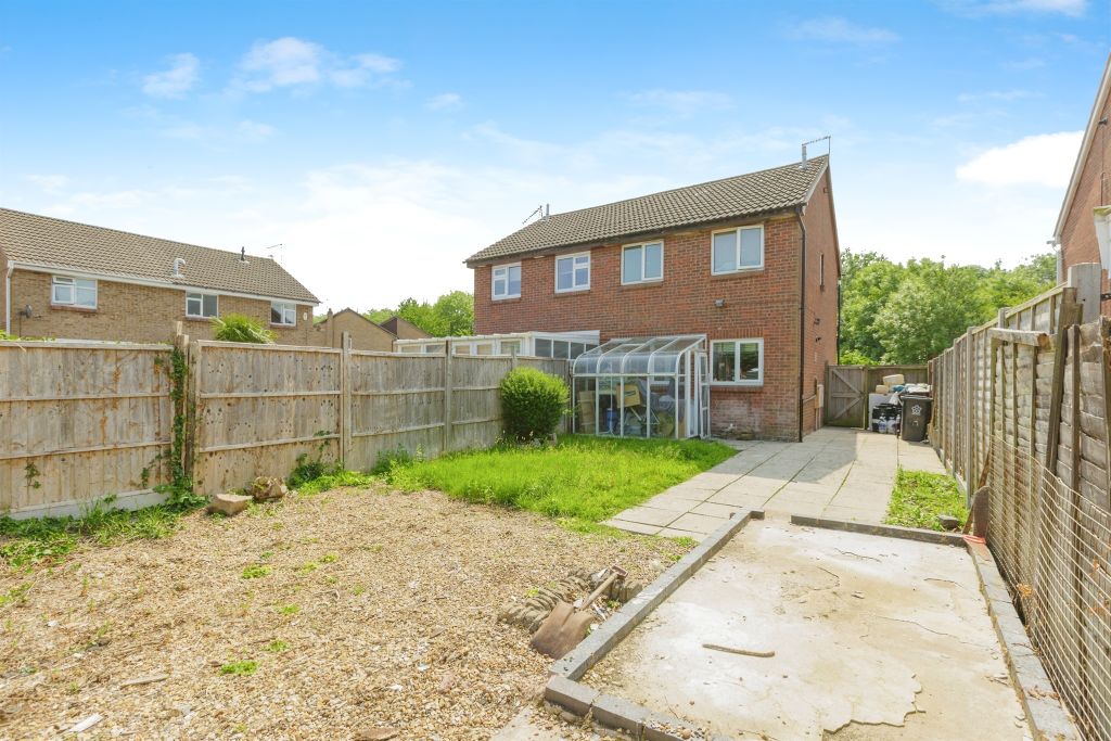 Property photo 2 of 17