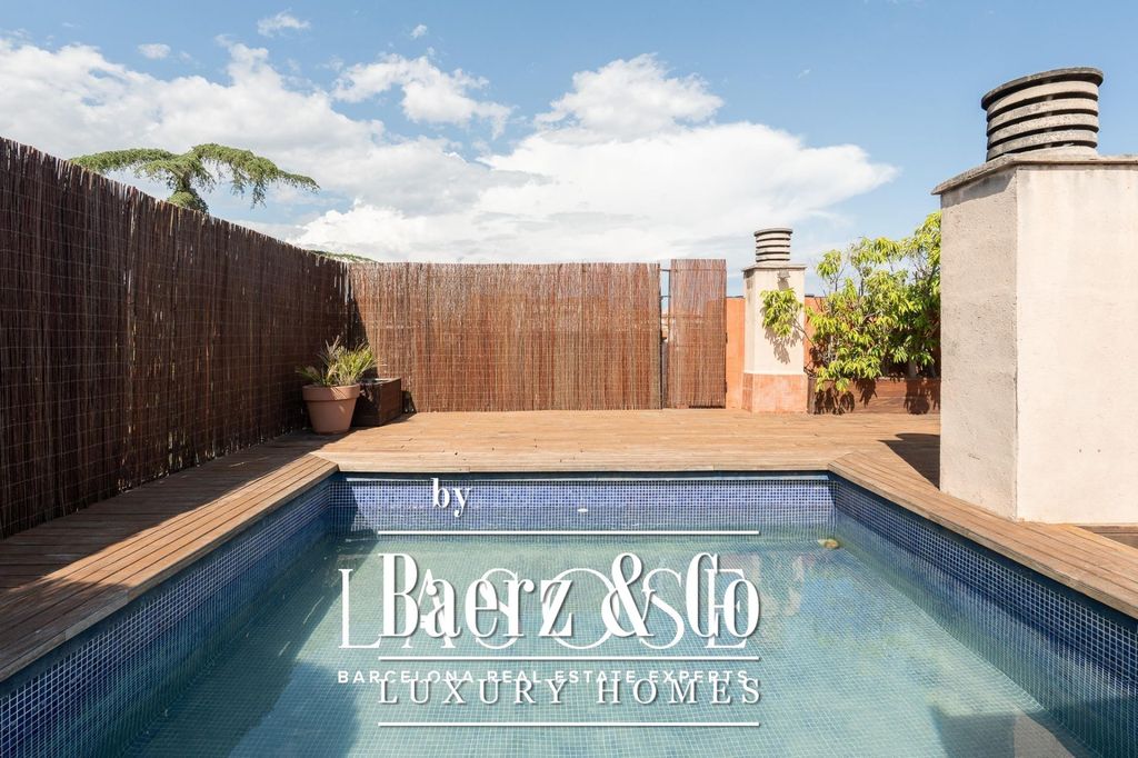 Property photo 1 of 44