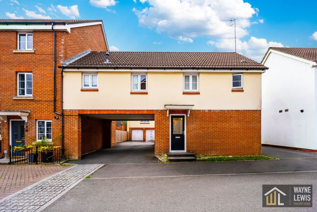 Property photo 1 of 15