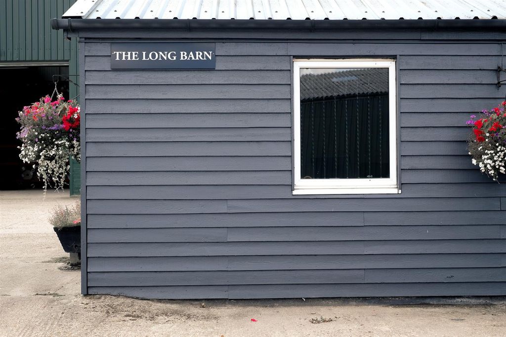 Property photo 1 of 5 5c 3.Jpg