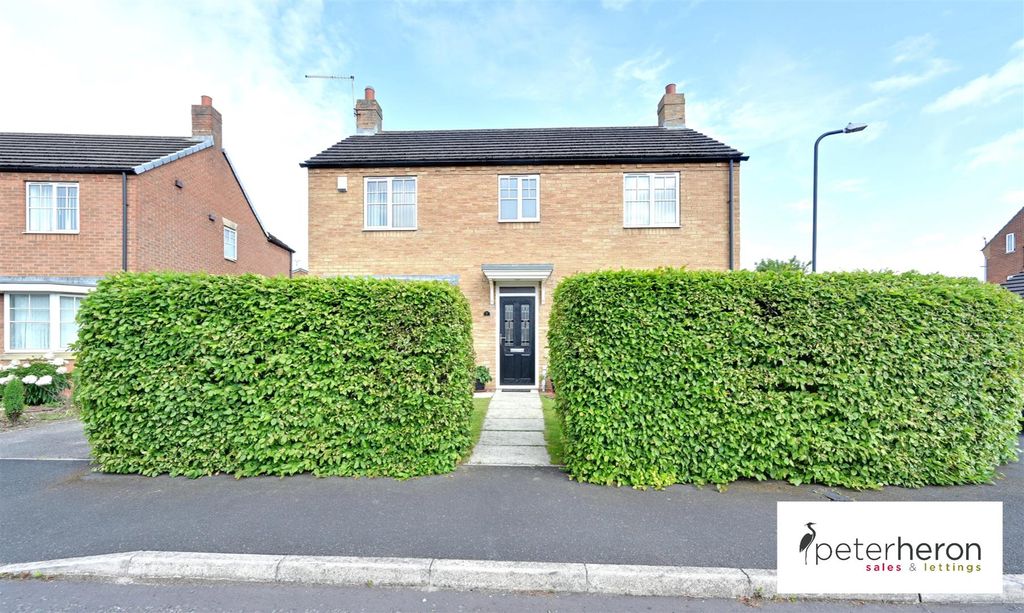 Property photo 1 of 29 Outside