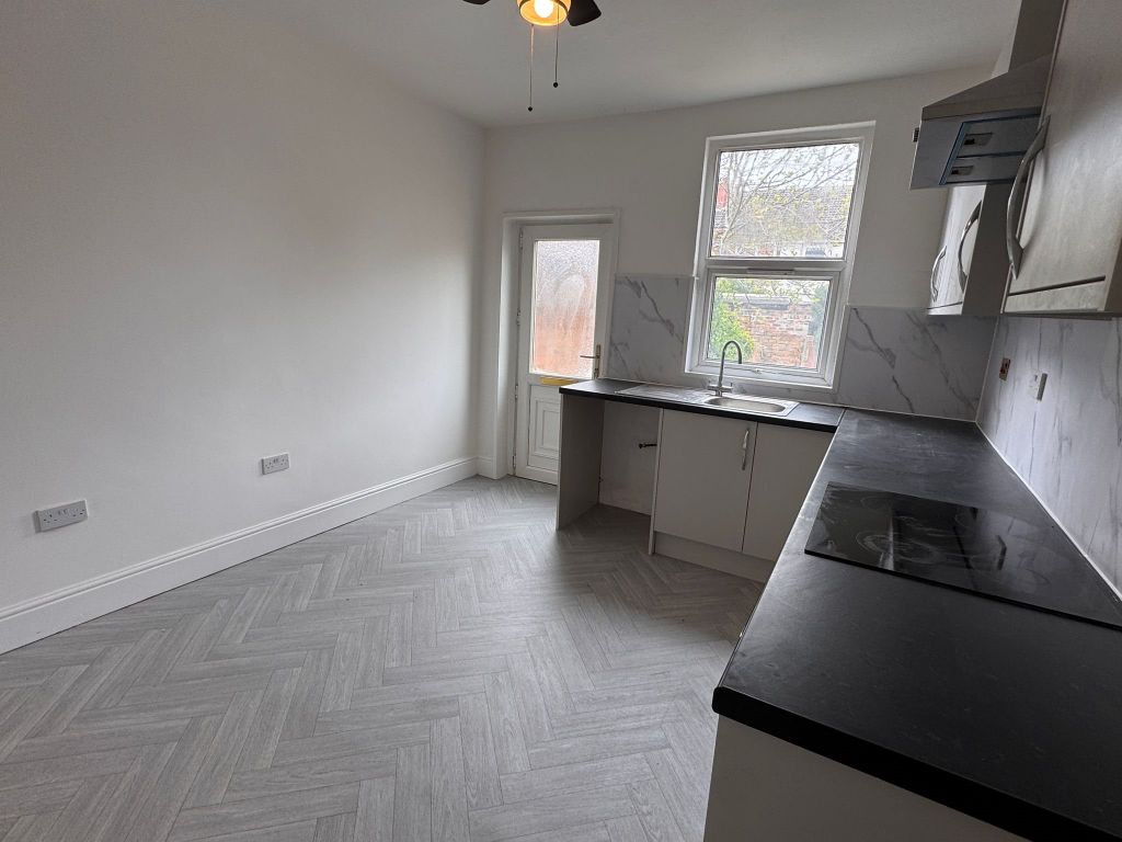 Property photo 2 of 10 Img_3894