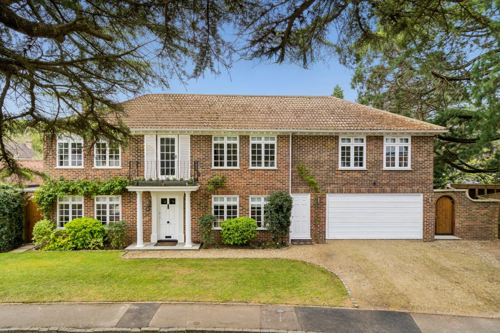 Property photo 1 of 23