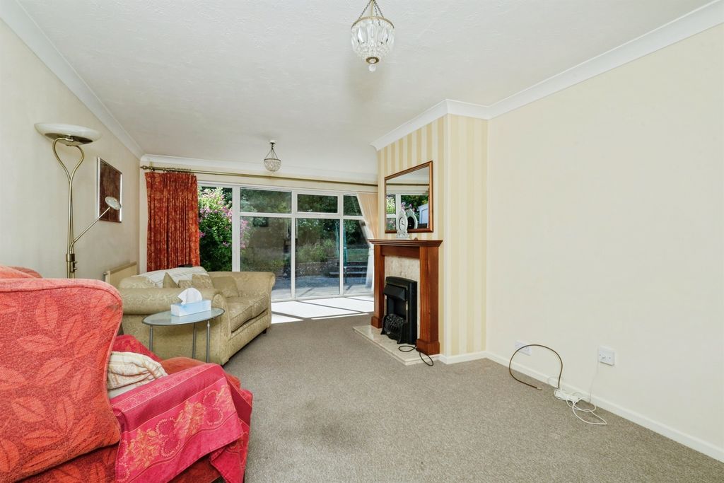 Property photo 2 of 15