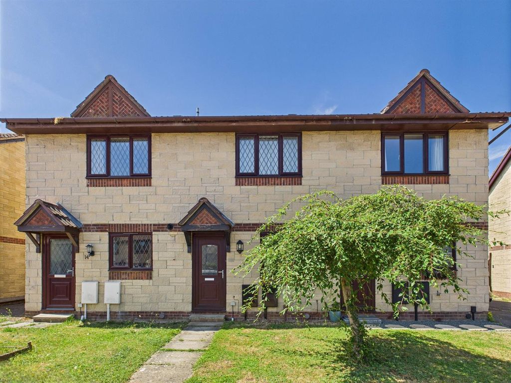 Property photo 1 of 12