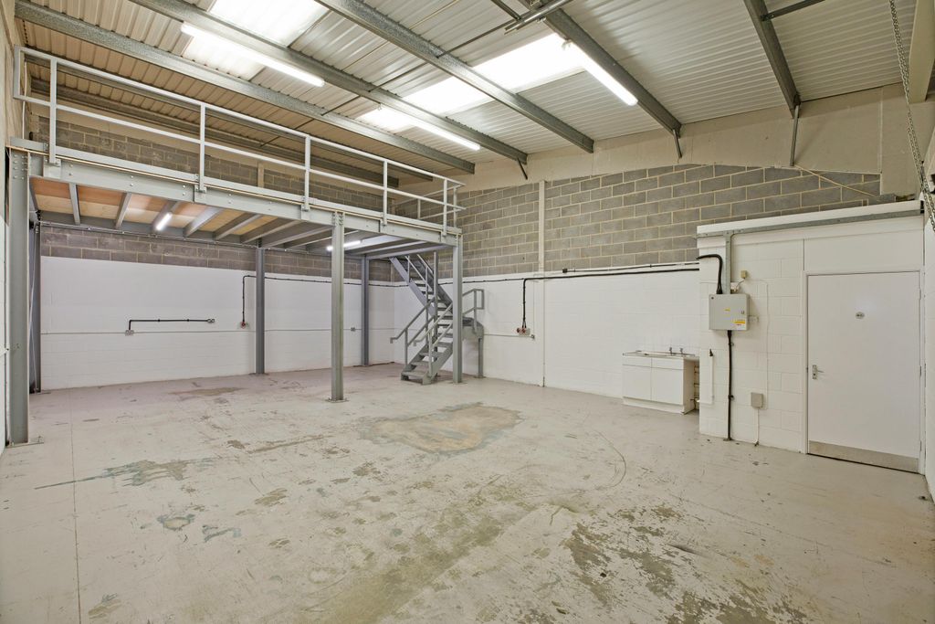 Property photo 2 of 8 Img_9574.Jpg