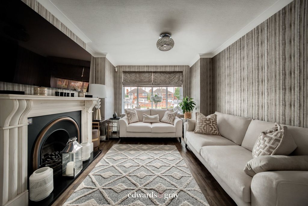 Property photo 3 of 25