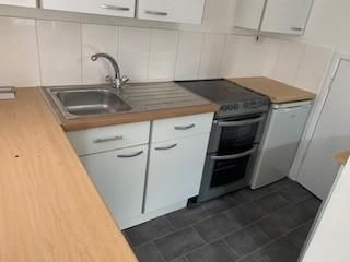 Property photo 2 of 9 Kitchen 2.Jpg