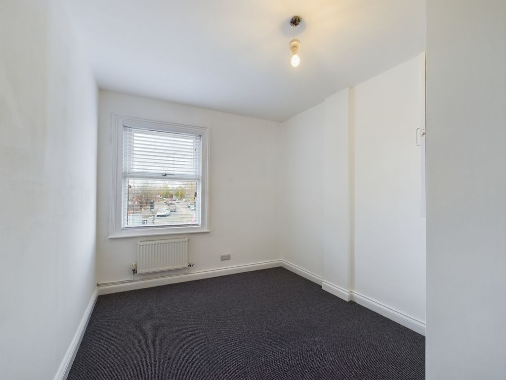 Property photo 3 of 5 Bedroom 1