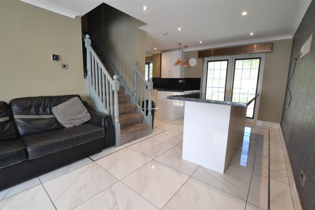 Additional image 6 of 6 bed detached house for saleParklands Court, Gateshead NE10
