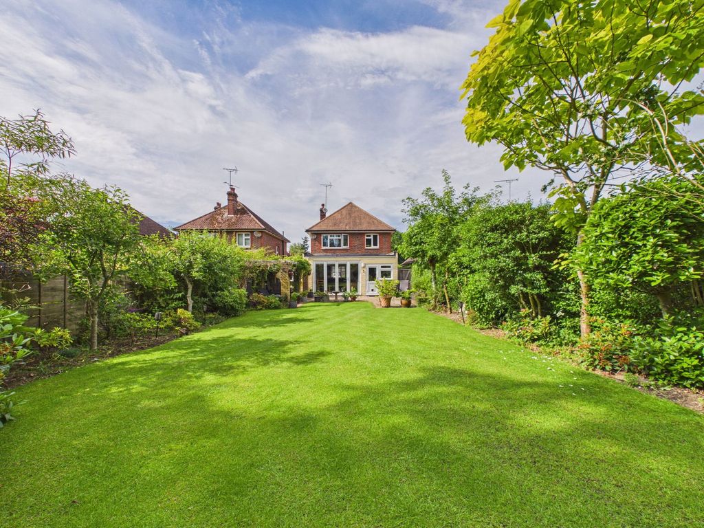 Property photo 2 of 16