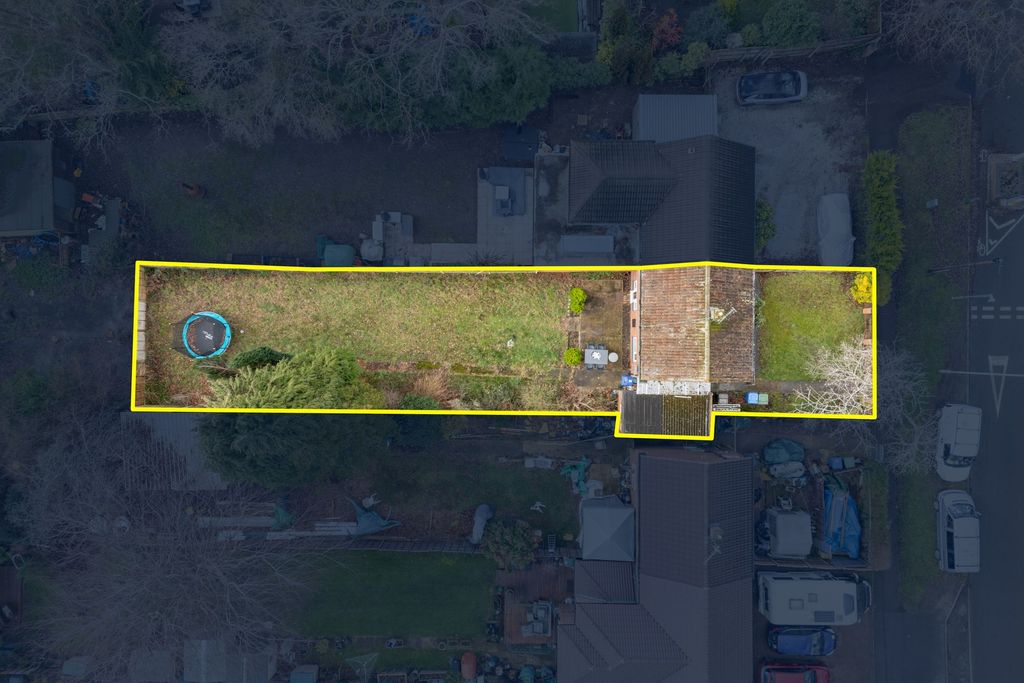 Property photo 2 of 8