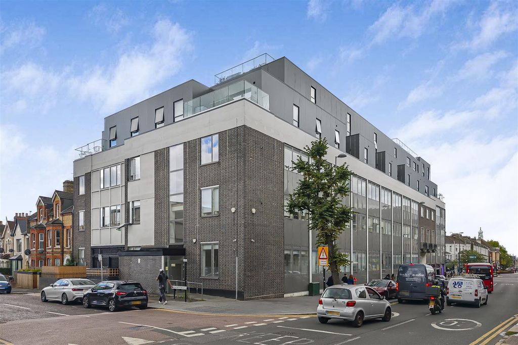 Property photo 1 of 15 30 Quant Building-22.Jpg