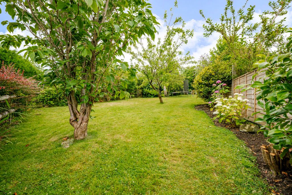 Property photo 2 of 18 Photo 6