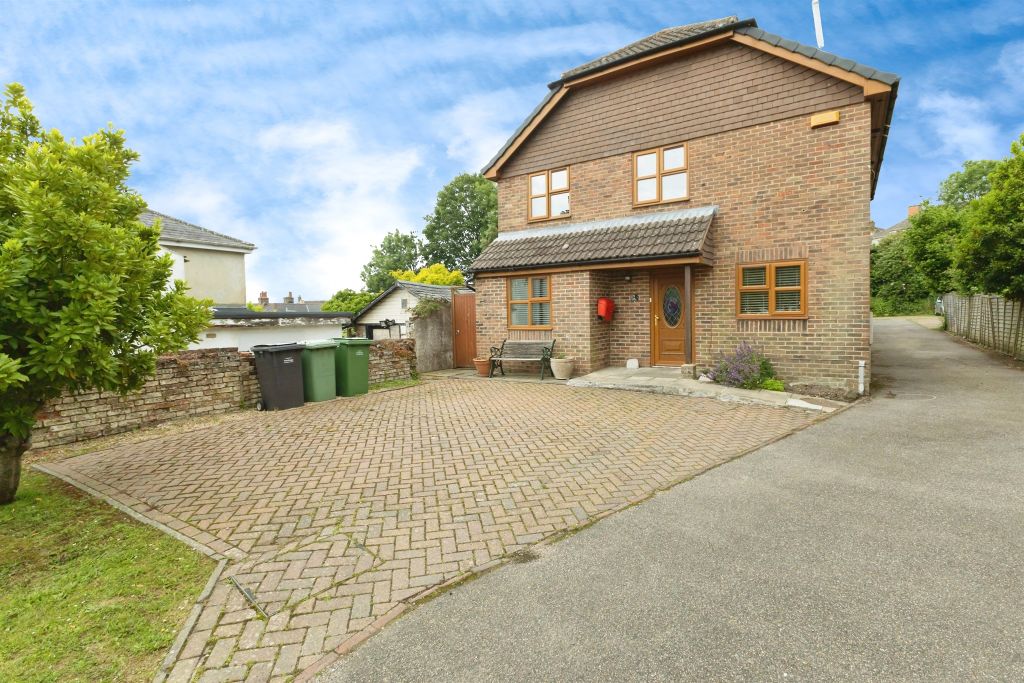 Property photo 1 of 20