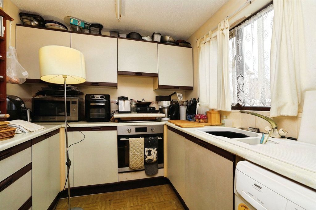 Property photo 3 of 13 Picture No. 28