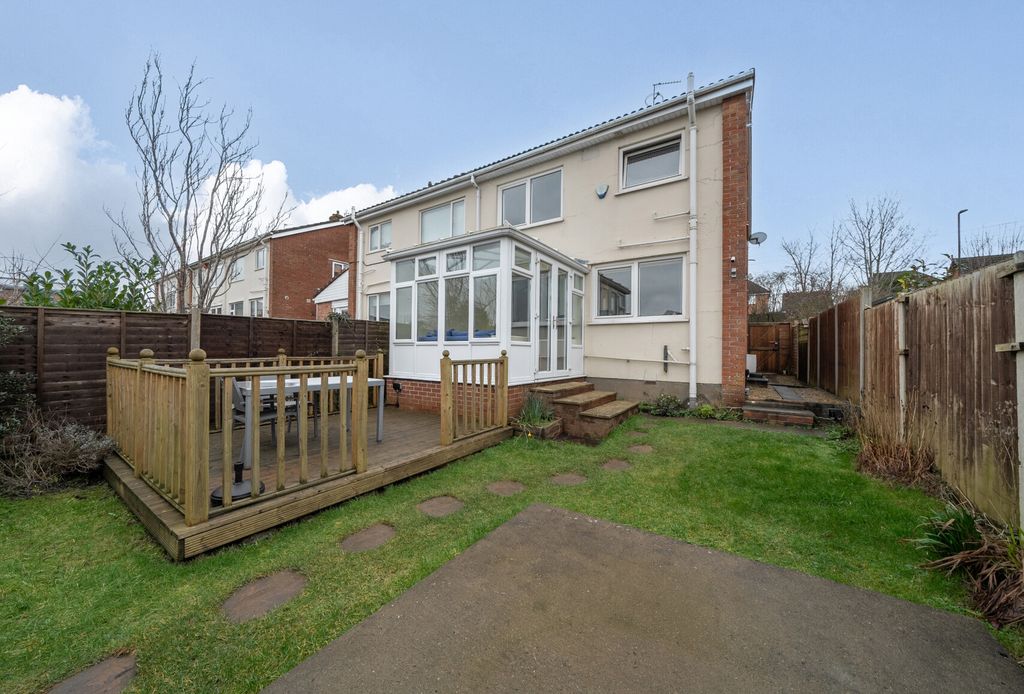 Property photo 3 of 16 1405220-5-698098F...