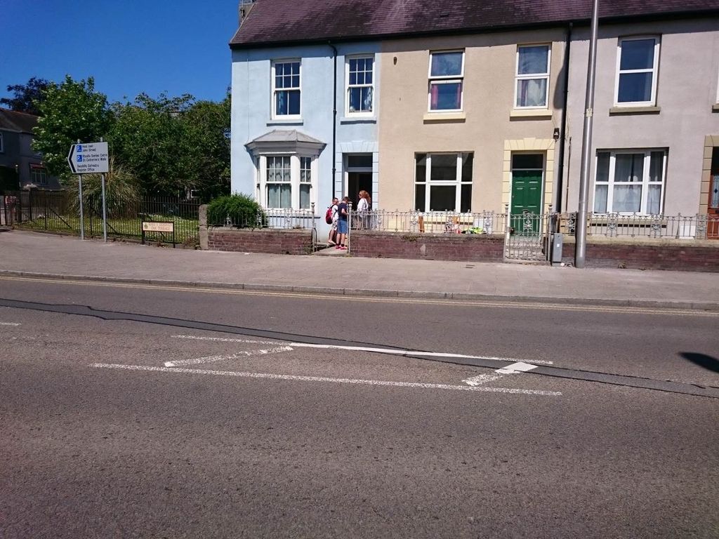 Property photo 1 of 7 Ext 1